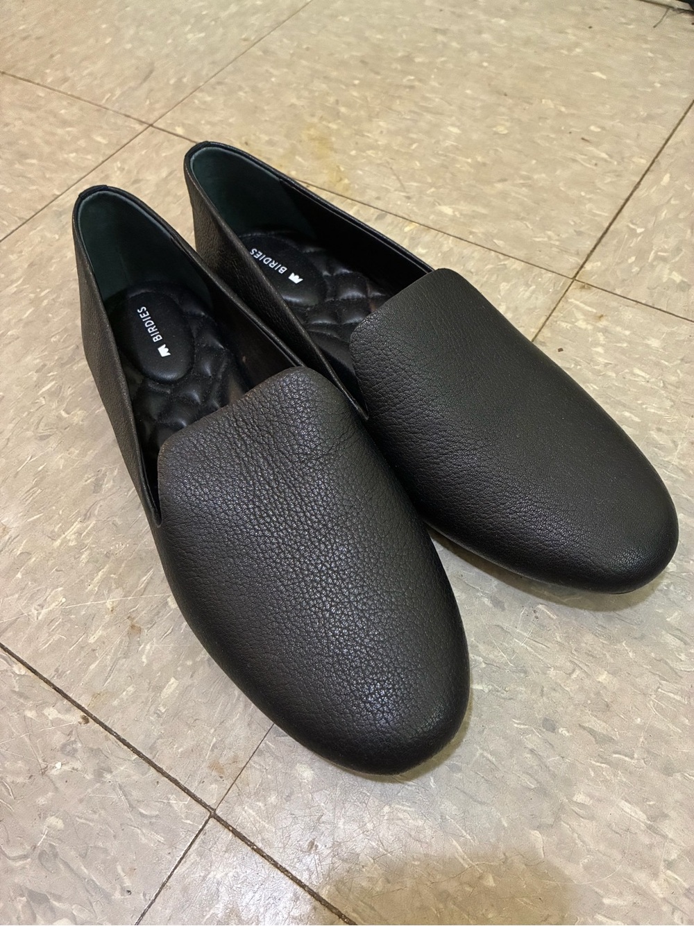 Birdies Women's Black Slip-On Leather Loafers with Quilted Insole size 9 - Picture 2 of 6